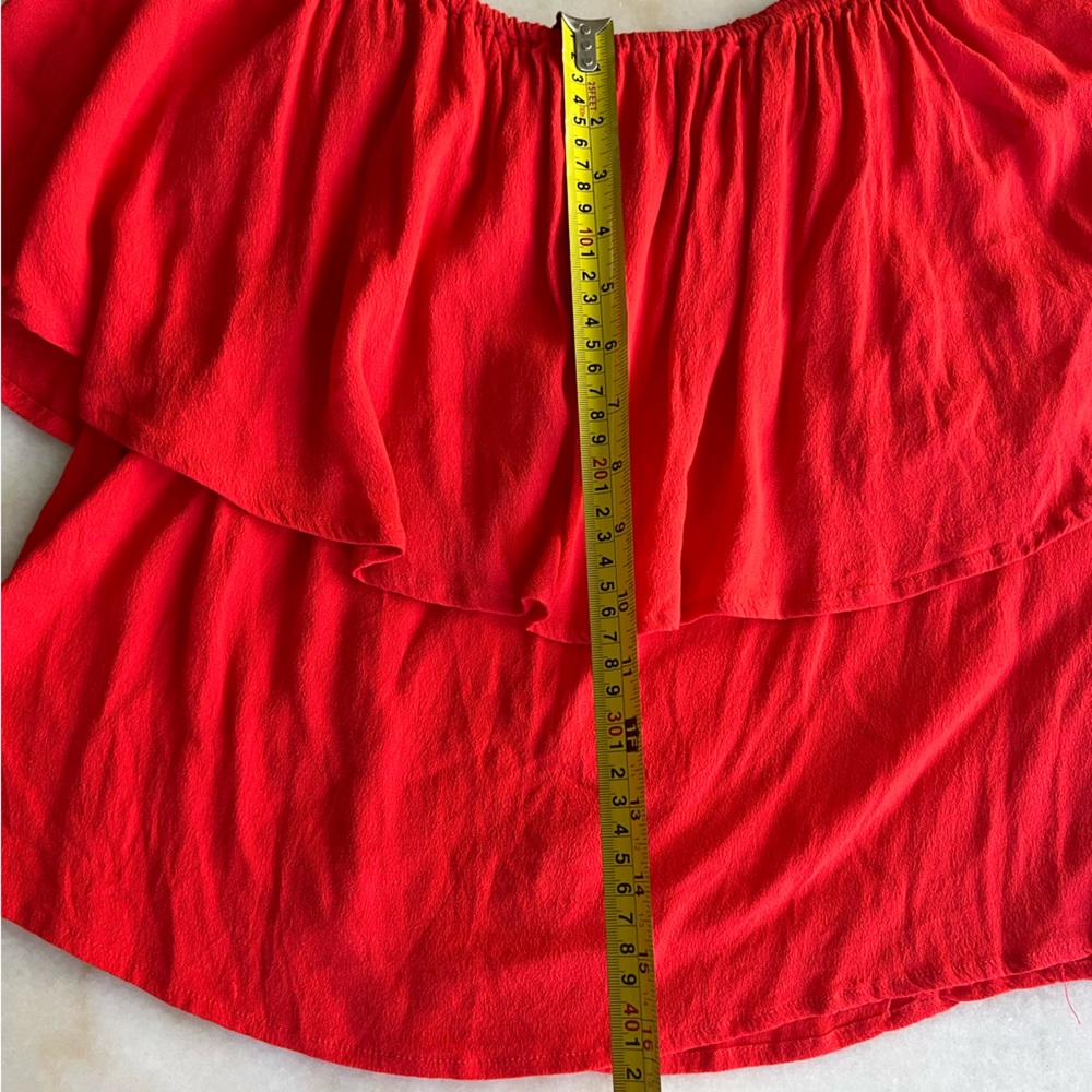 Holding Horses Anthropologie Red Off the Shoulder Scoop Neck Flowy Flirty Blouse - Picture 6 of 10
